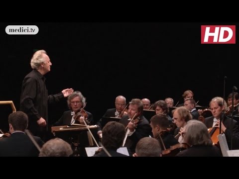 Yuri Temirkanov - Six Musical Moments - Schubert