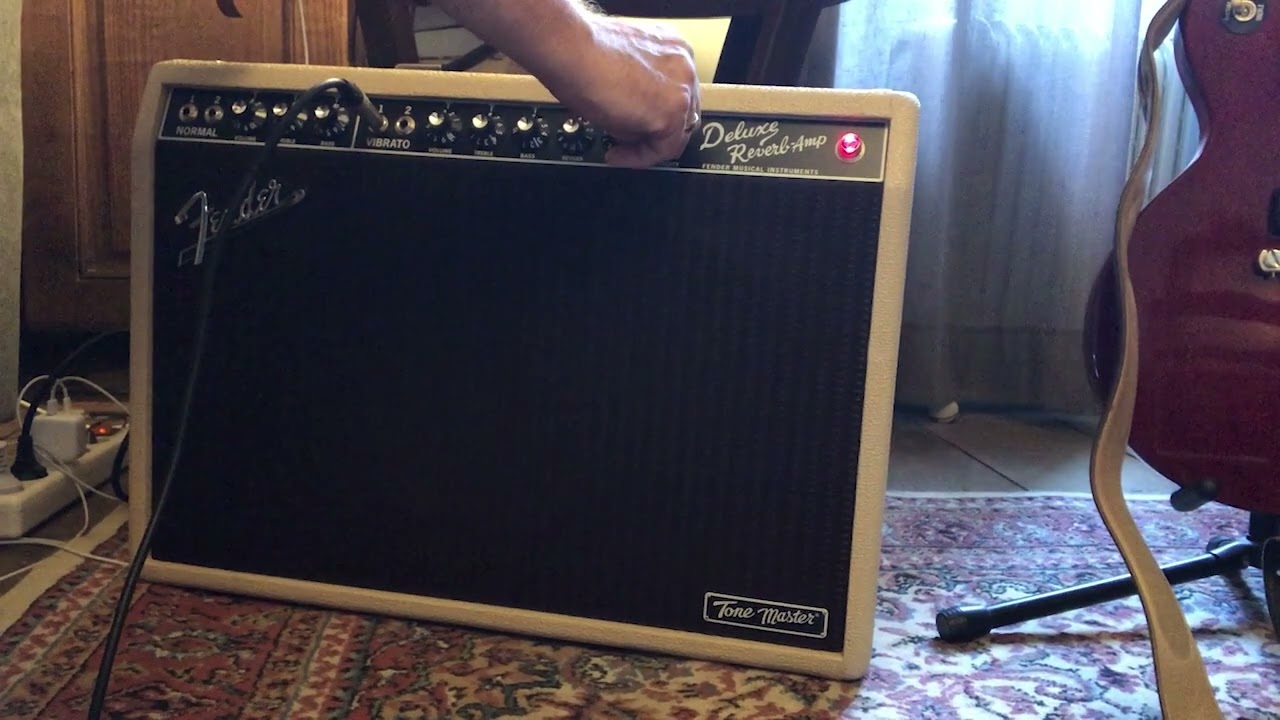 Fender Tone Master Deluxe Reverb Blonde, présentation - YouTube