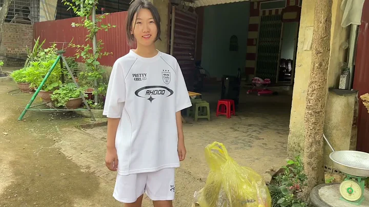 越南姑娘在路边摆地摊卖火龙果，她还会说一点中文。 - 天天要闻