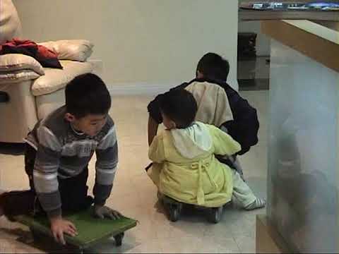 2002 12 30 ABC擠滑板車