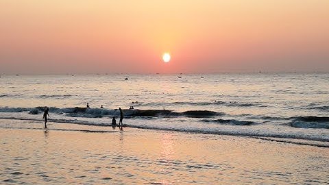 Bình minh trên bãi biển Phan Thiết Việt Nam