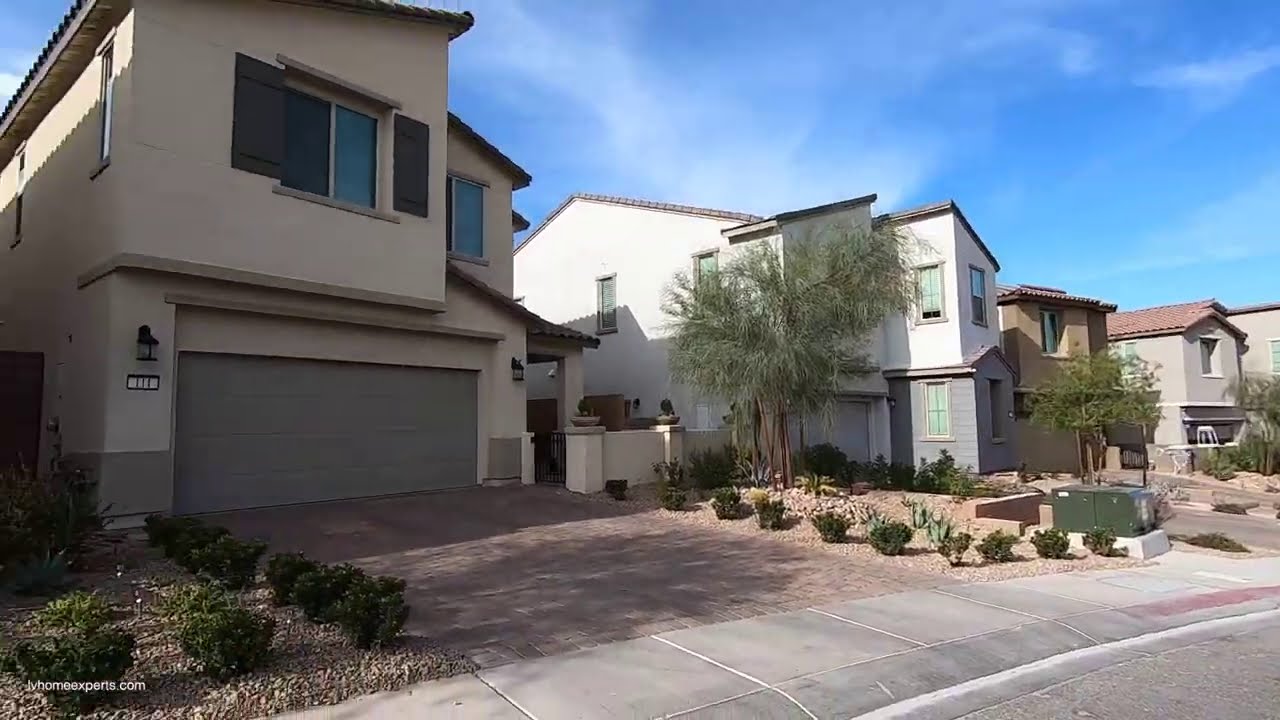 Incredible Views Home For Sale Lake Las Vegas 460K, 2357 Sqft, Guest