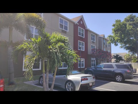 Видео: Отель в стиле Юэнлинг, прибывающий в Тампа, Флорида