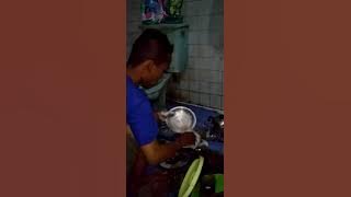 Keluhan Santri lagi cuci piring