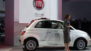 2012 Topless Fiat 500 Cabrio debuts at New York Auto Show