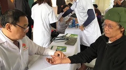 GS.TS Trương Việt Bình Chuyên Trị Hói Đầu, Rụng Tóc, Lâu Năm Cũng Hết