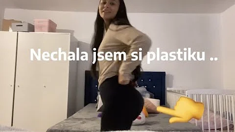 Proč praskne pokožka na patách?