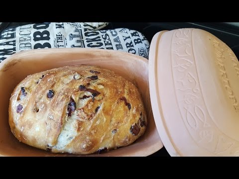 Video: Cranberry-Walnut No-Knead Bread