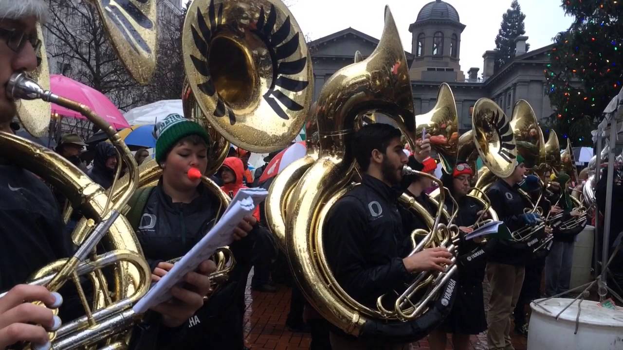 282 tubas playing 'Silent Night' at Tuba Christmas 2015 YouTube