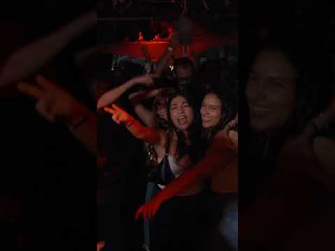 Arianna Danae always has the dance floor moving. Track ID: Nobody (Freenzy Edit) - Marian (BR)