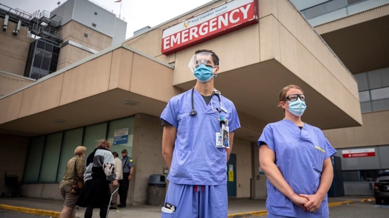 COVID-19 hospitalizations hit record high in B.C.