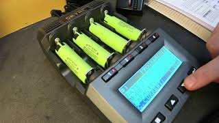 SkyRC MC3000 - Unboxing and early testing - 18650 charger and tester