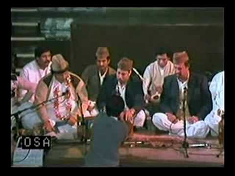 Kamli Wale Mohammed - Nusrat Fateh Ali Khan (Part 1/3)