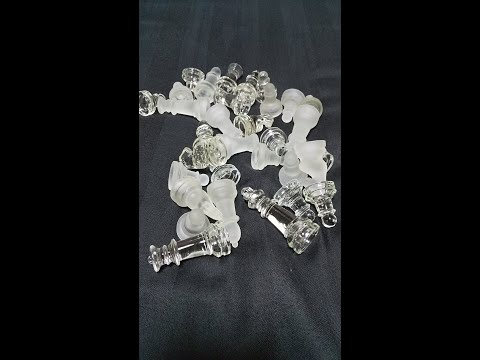 [ASMR]  ガラスチェスの駒を水と石鹸で綺麗にする  [音フェチ]