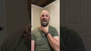 The “silent laugh” is often a quick fix for a tight throat when singing. #voiceteacher #vocalcoach