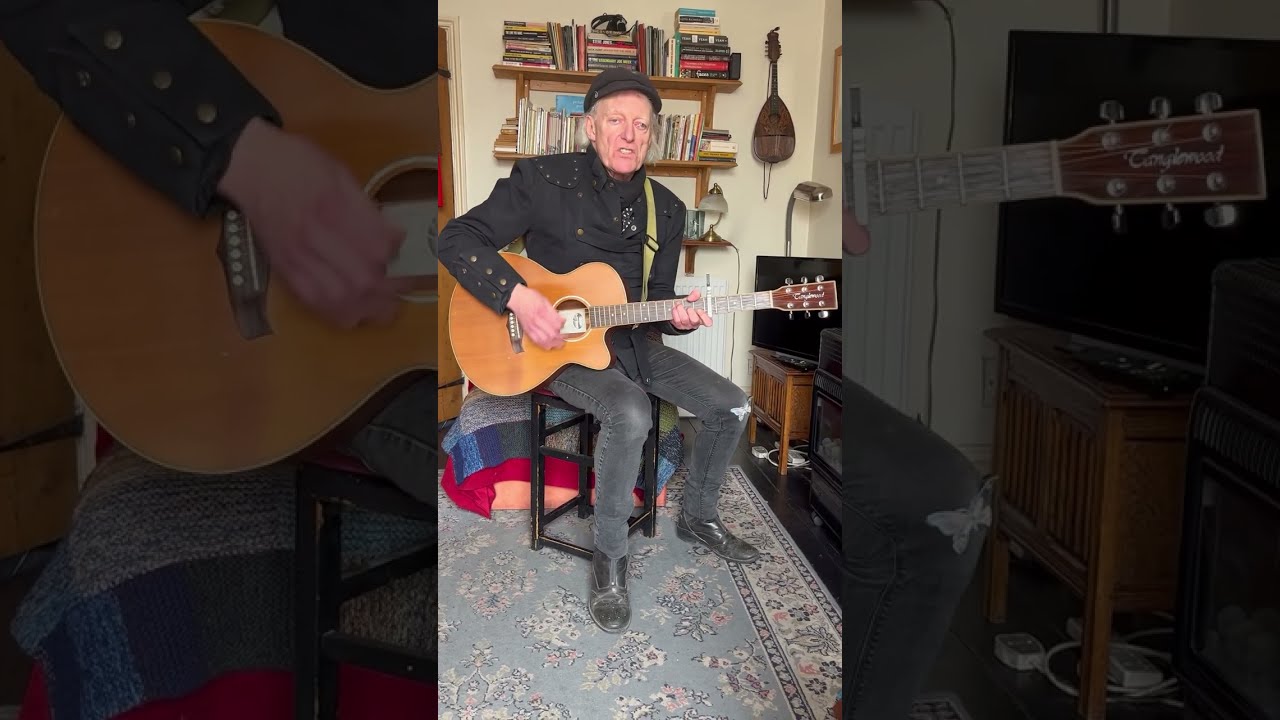 Cleaners From Venus - Illya Kuryakin Looked At Me (Live)