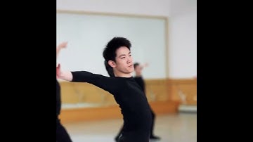 Stars of Shen Yun Piotr Huang