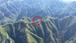 A 70-year-old man lives in seclusion in a mysterious stone castle deep in the mountains.
