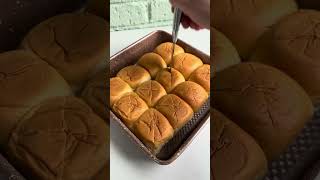 cheesy hawaiian garlic bread