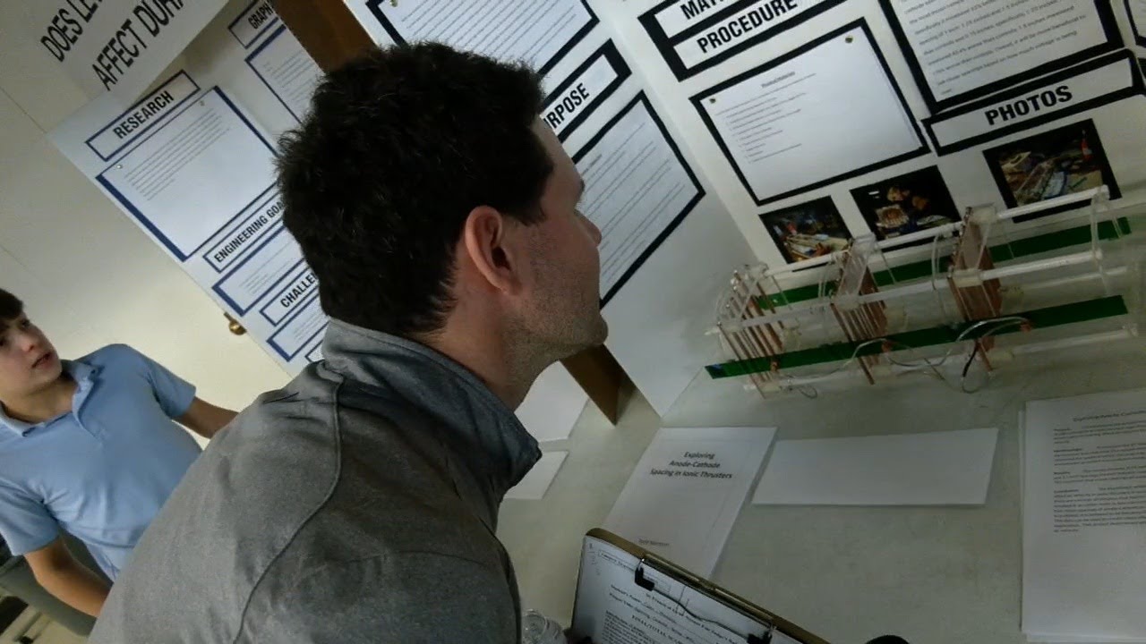 IMAGES | Louisville middle school students aim to change the world at science fair