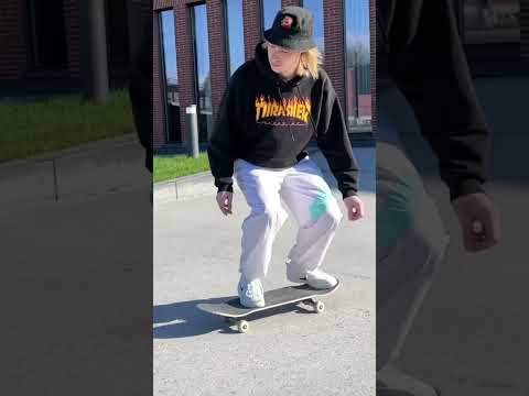 How To Ollie in under 20 Seconds 📈 #skateboarding #skateboard