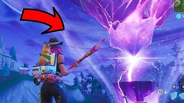 *NEW* FLOATING CUBE ISLAND MOVED TO THE RUNE! *LIGHTNING EVENT* (LIVE REACTION)