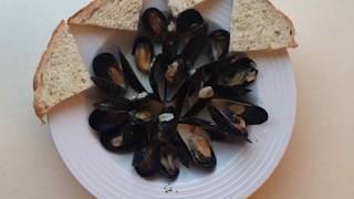 Sinisimpukoiden valmistus (cook mussels)