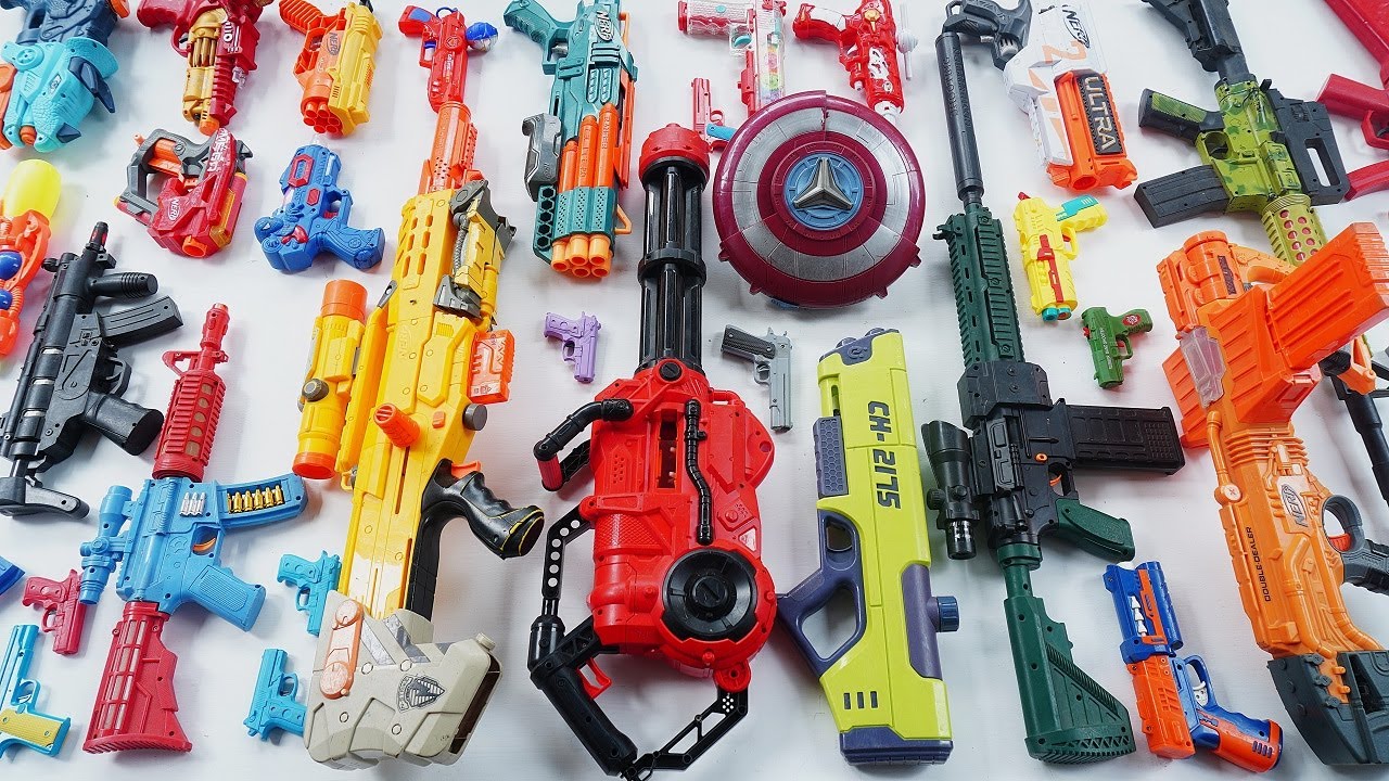 NERF vs MONSTER! ALL NERF Melawan Zombie Imut, T Rex, Laba Laba Tempur & Monster Kuda Laut