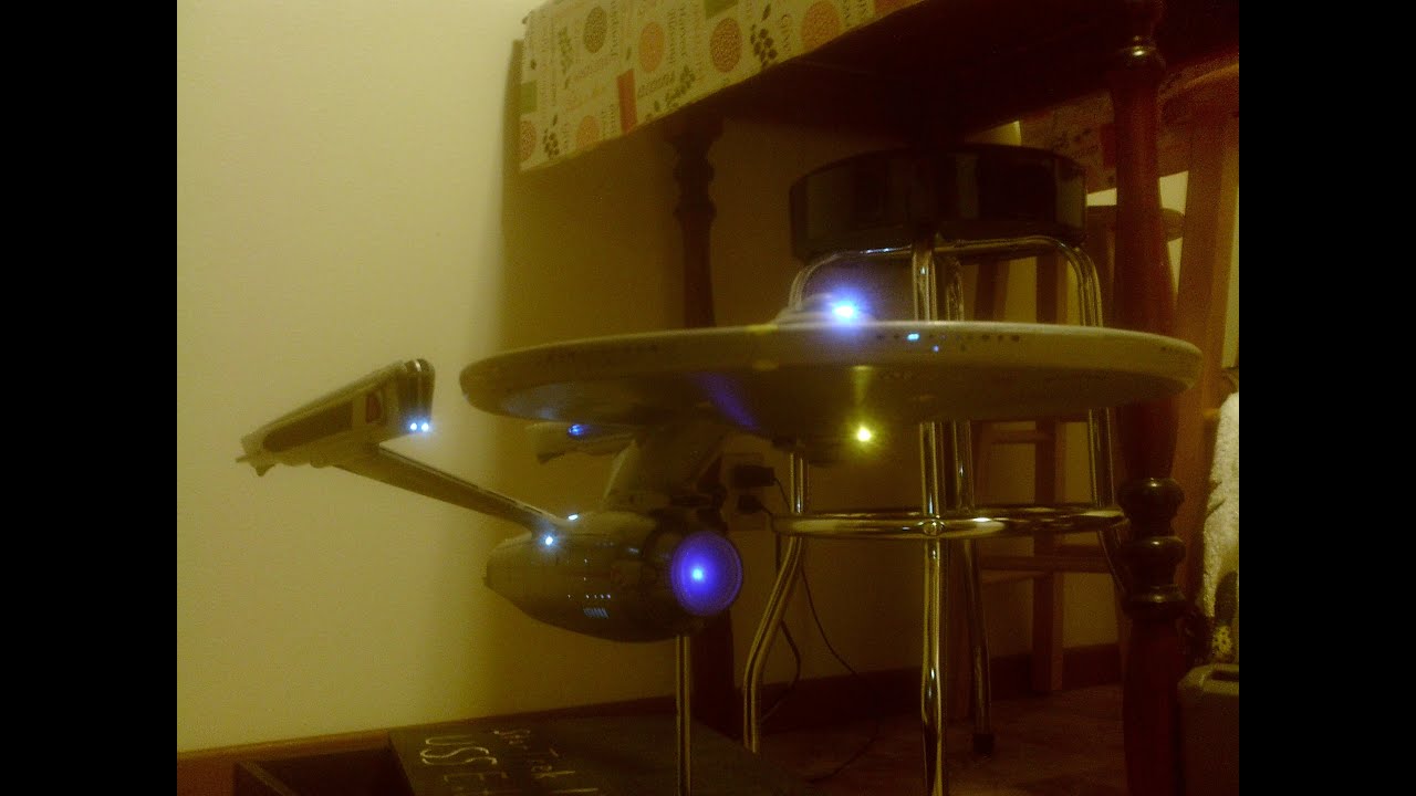 Enterprise Refit Build 7 (Nacelle Reattachment) - YouTube