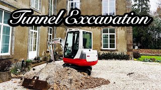 Excavating  Secret Tunnels Hidden under the Chateau- Chateau Life 🏰 EP 248