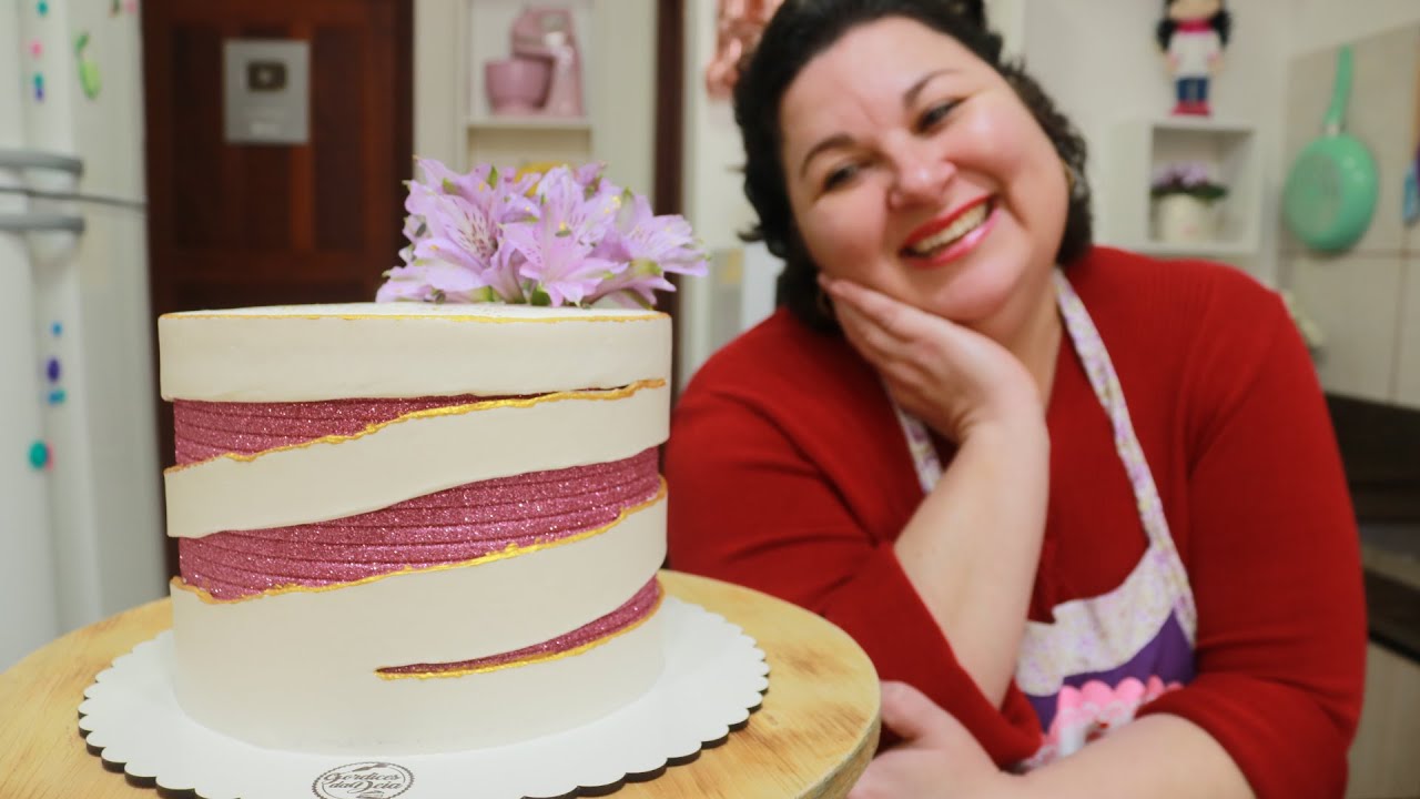 QUER APRENDER UMA TENDÊNCIA DA CONFEITARIA PARA 2021? ENTÃO ASSISTA A ESSE VÍDEO!