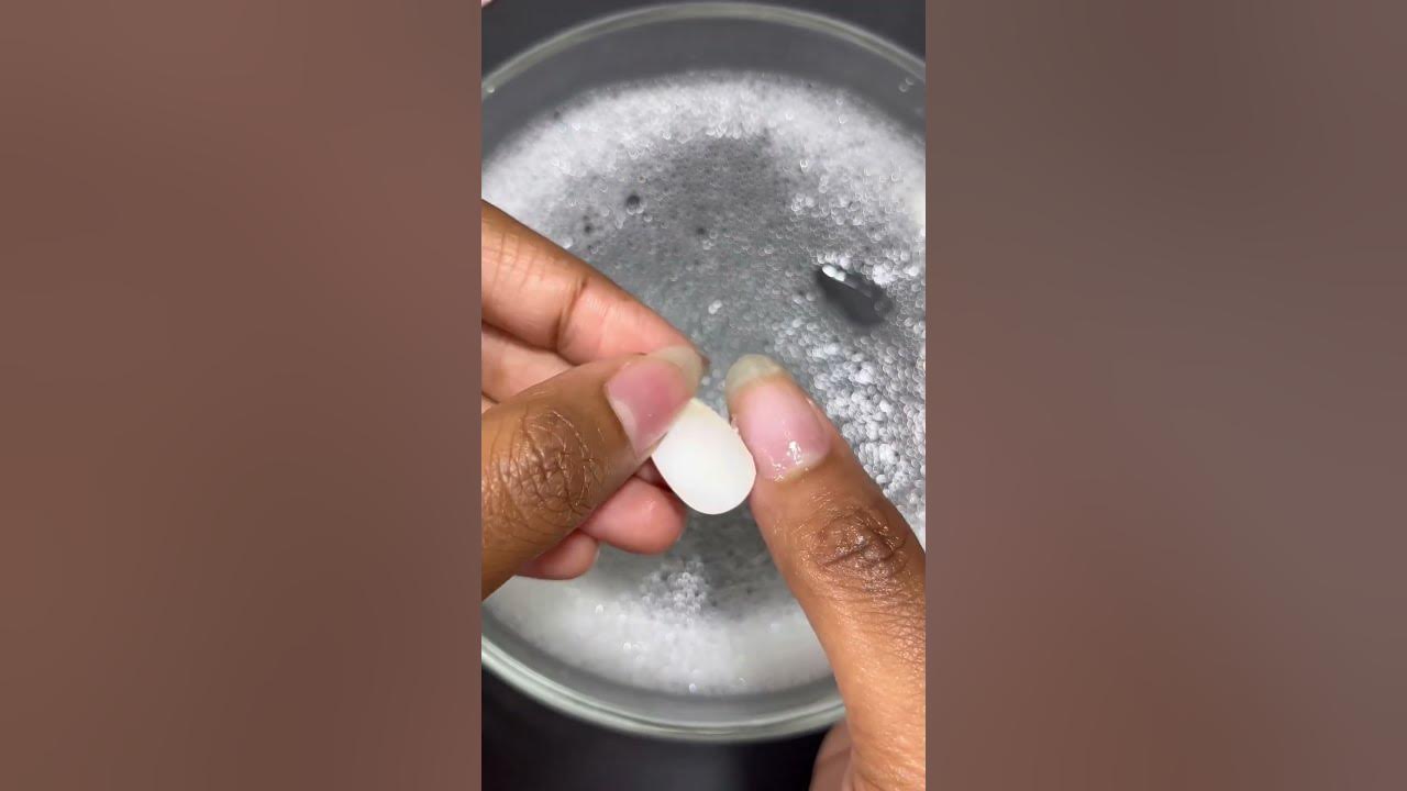 You can REUSE press ons! How to remove press on nails so you can reuse them pressonnails