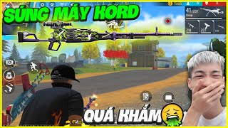 Duc Mom Plays Stupidly With