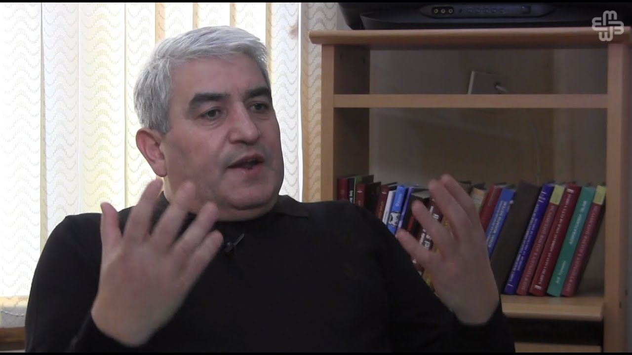 15 il, 25 qanun və səlahiyyətsiz, statussuz bələdiyyələr...