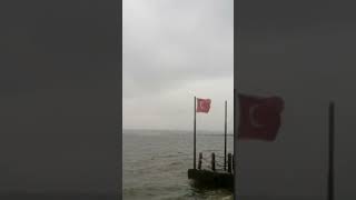 Hava Kara Bulutlu Yine Yağmur Yağıyor 💦💦💦💦 Resimi