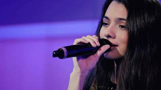 Laura Bretan - You raise me up (LIVE) | Videoclip SperantaTV chords