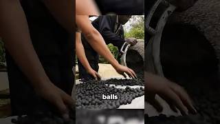 Bola-bola Hitam Ini Adalah Masa Depan!