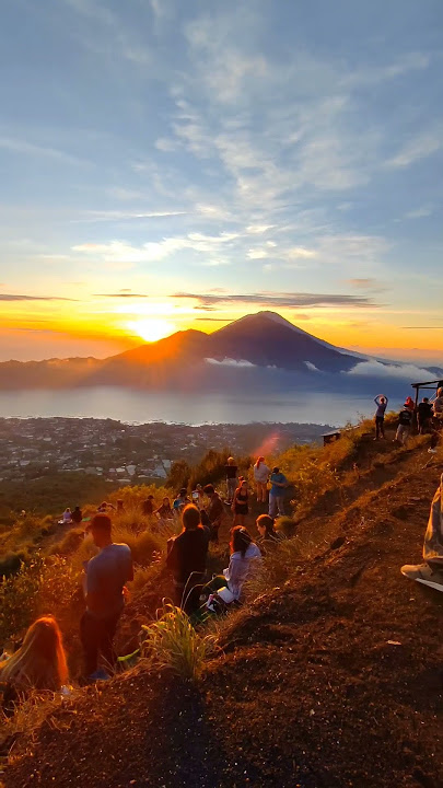 Sunrise trekking Mt Batur, Bali #bali #batur #vulcano #monkeys