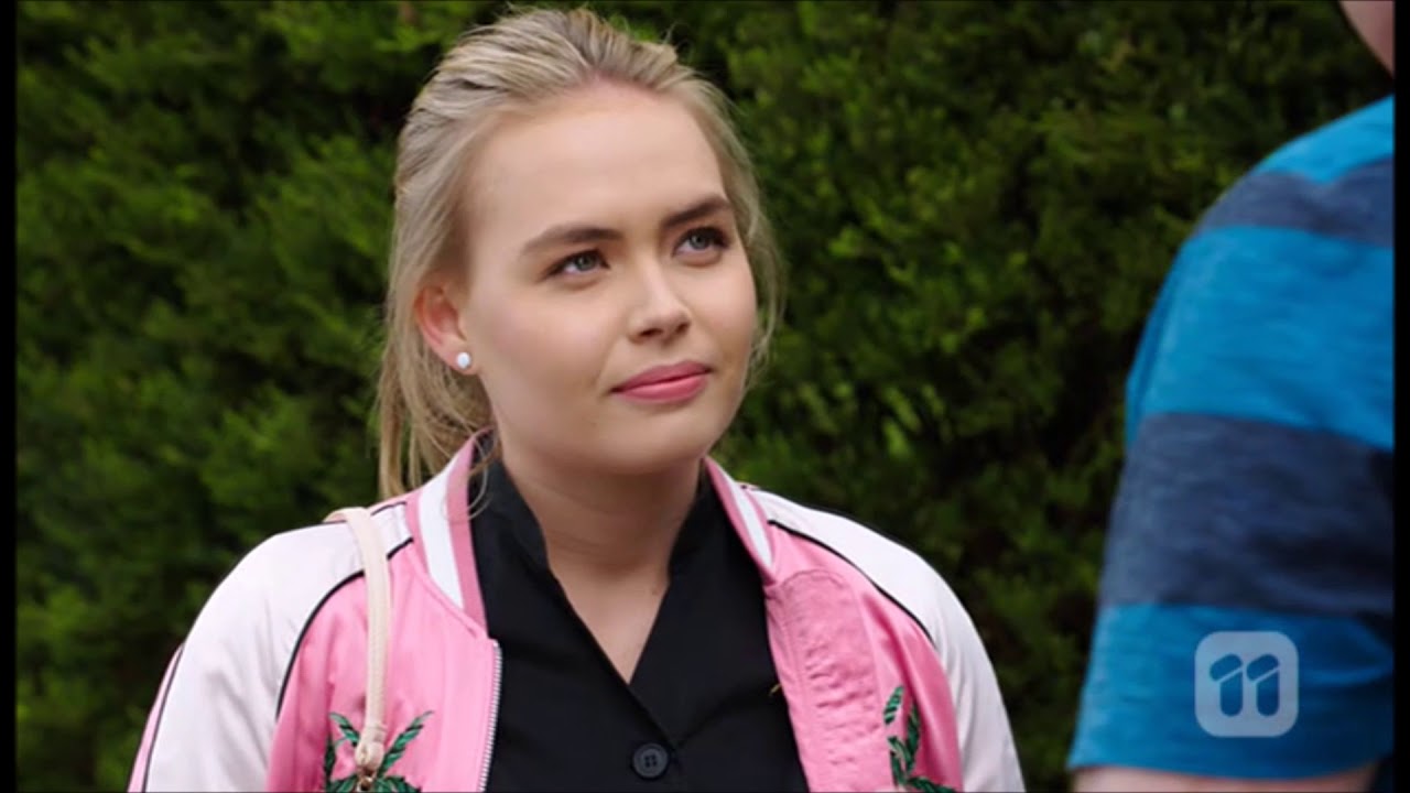 [Neighbours] 7758 Gary & Xanthe Scene