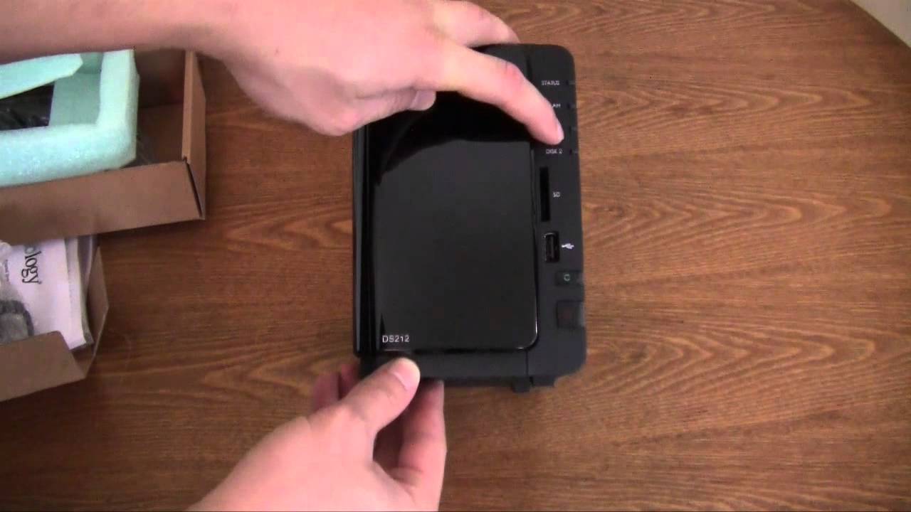 Synology DiskStation DS212 Unboxing & Overview - YouTube