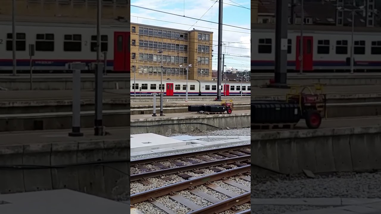 NMBS/SNCB Class 27 (HLE 27) - 2731 Arriving at Brussels Midi Station on 29/06/17 