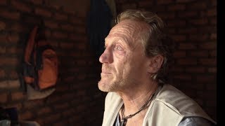 Game of Thrones' Jerome Flynn meets former child soldiers