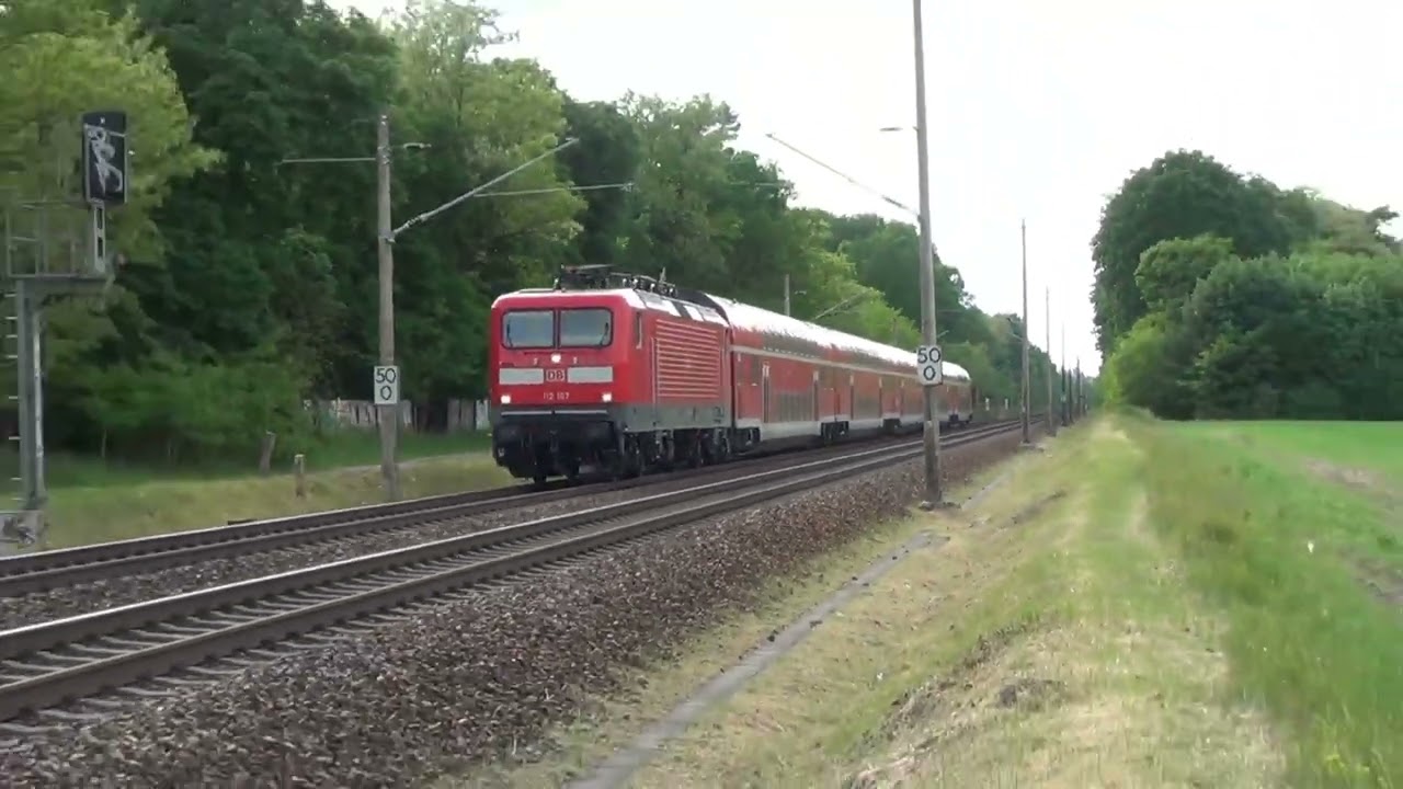 Horn of RE 1 with DB 112 107 during passage  