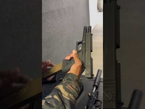How to get BANNED from Gun Range 😨🔫