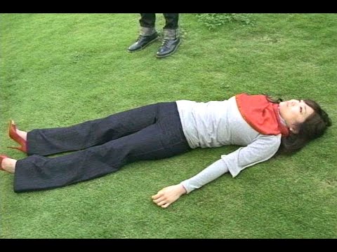 佐藤江梨子 ユニクロ ワイドレッグ 200708 2