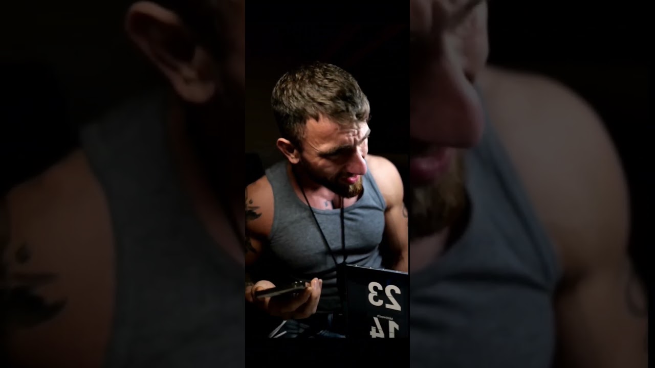 Zois singt sein neuer emotionaler Song 