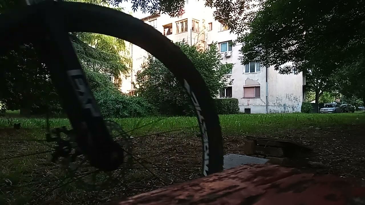 DOUBLE JUMP (HOME TRAIL BUILD PT 2)