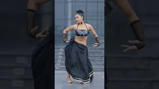 Mehbooba 🔥 || Keshavi chhetri performance #bellydance #youtubeshorts #keshavi