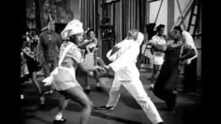 Download Lagu Lucky in Love \u0026 The Bloom of Youth MP3