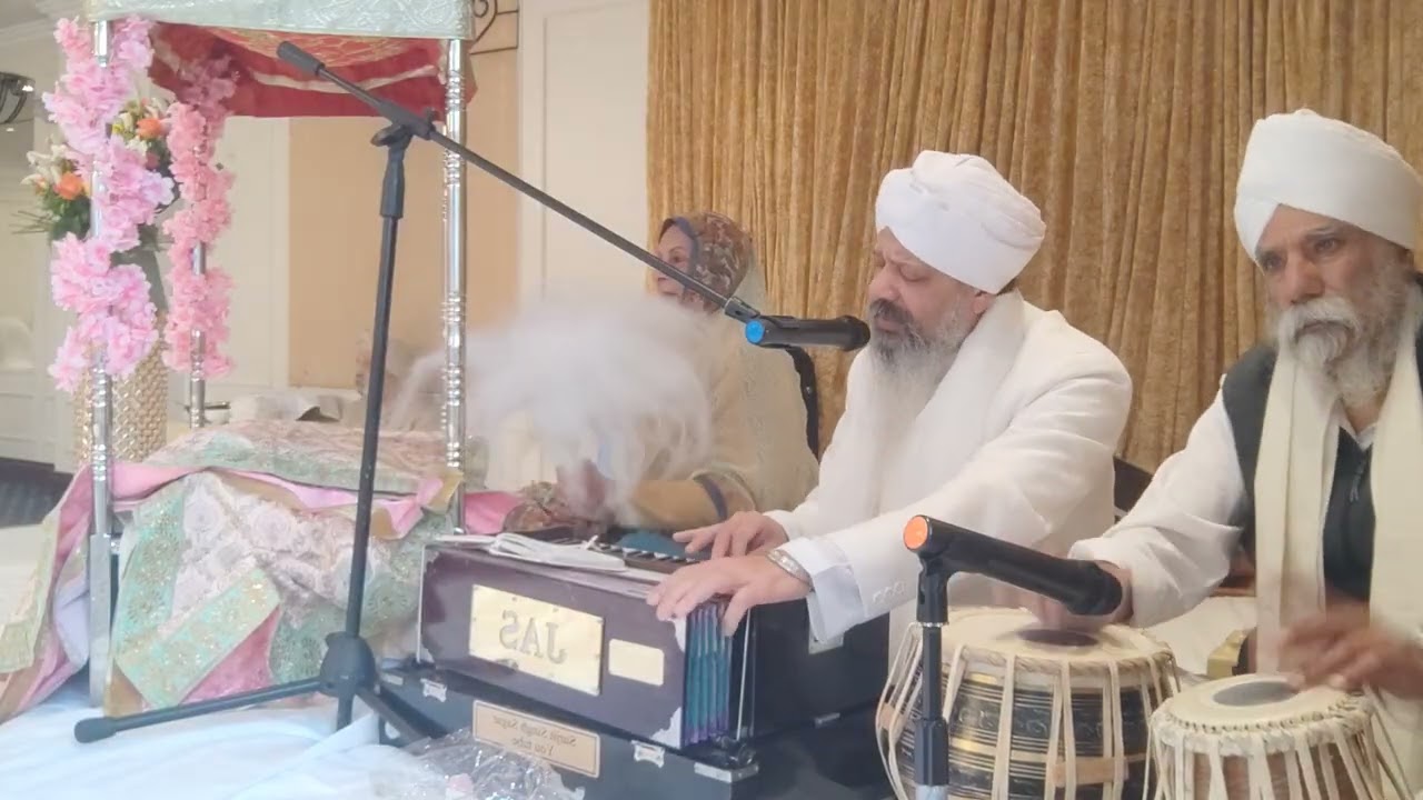 Surjit Singh Sagar 07956992897 East London, Gurbani Shabad kirtan at Dr Amarjit Singh Chopra,